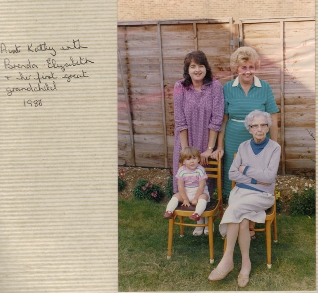 KathleenWatsonAndDaughters